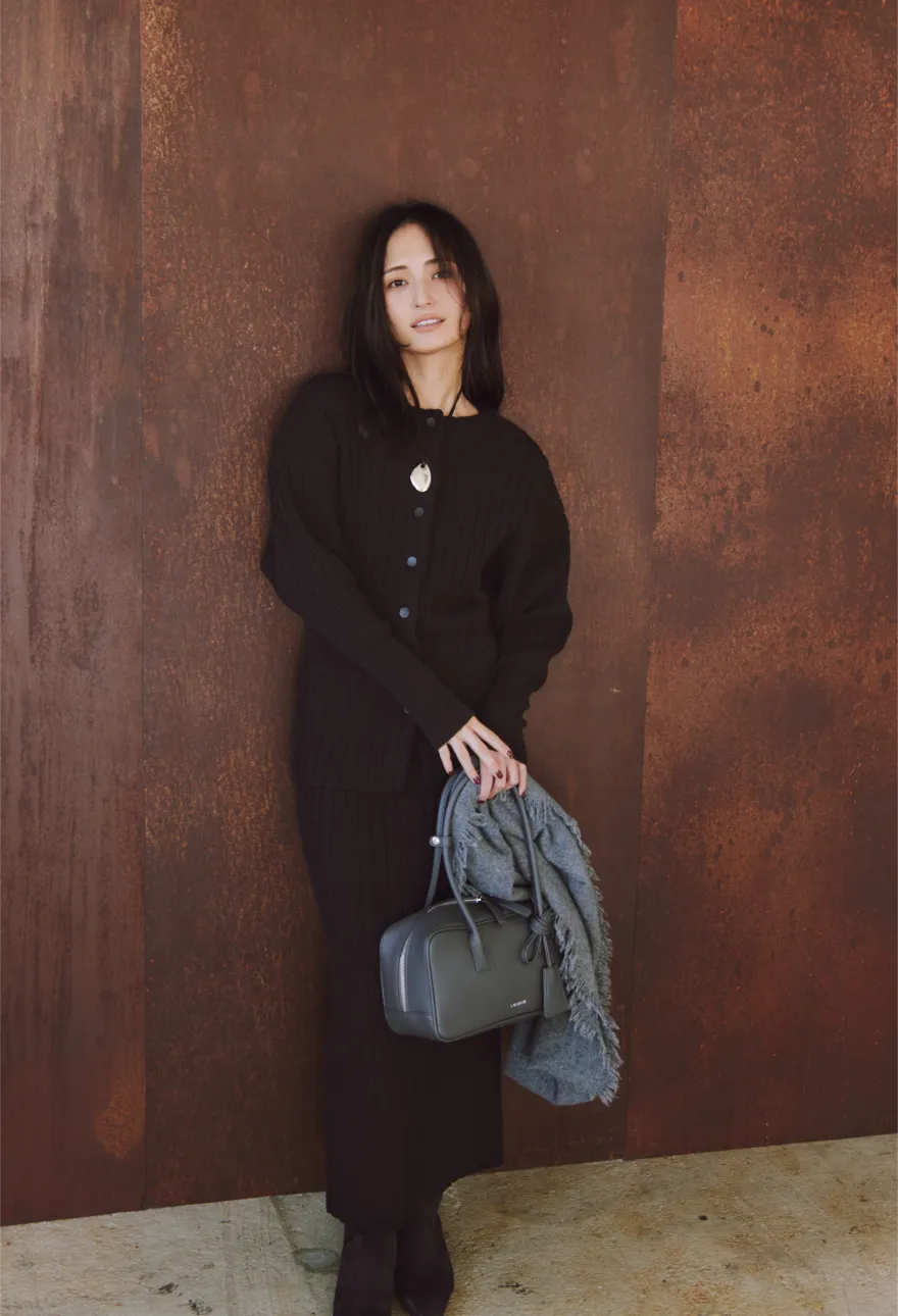 2024大人気 完売✨LASHIKU × 佐藤佳菜子 ツイードオールインワン LASHIKU✕佐藤佳菜子さんコラボ ツイードオールインワン