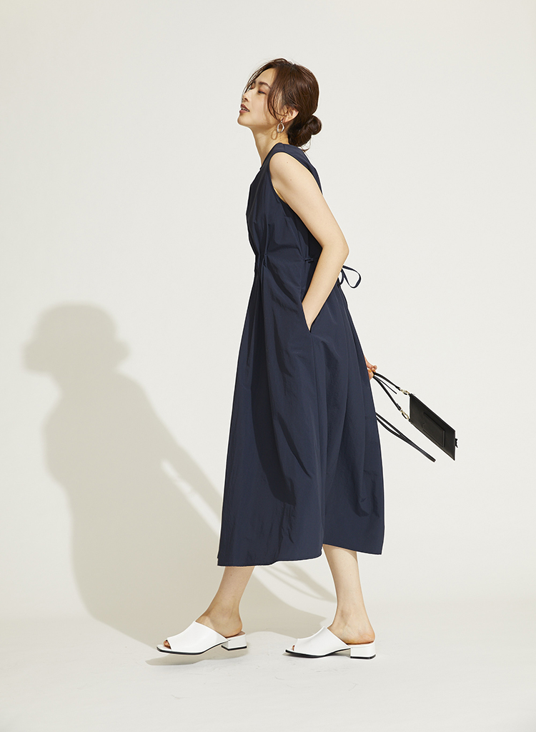 待望の再販 人気新作 新品 Reformation 黒 ミニワンピース 014 早割クーポン Www Globaldentalcentre Org