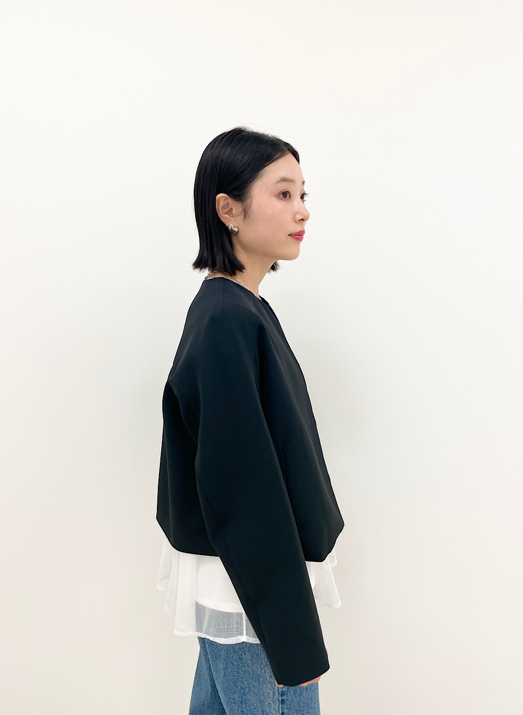 6.3万 極美品 LOUNIE ルーニィー ノーカラー レザ― ブルゾン 38 上等な