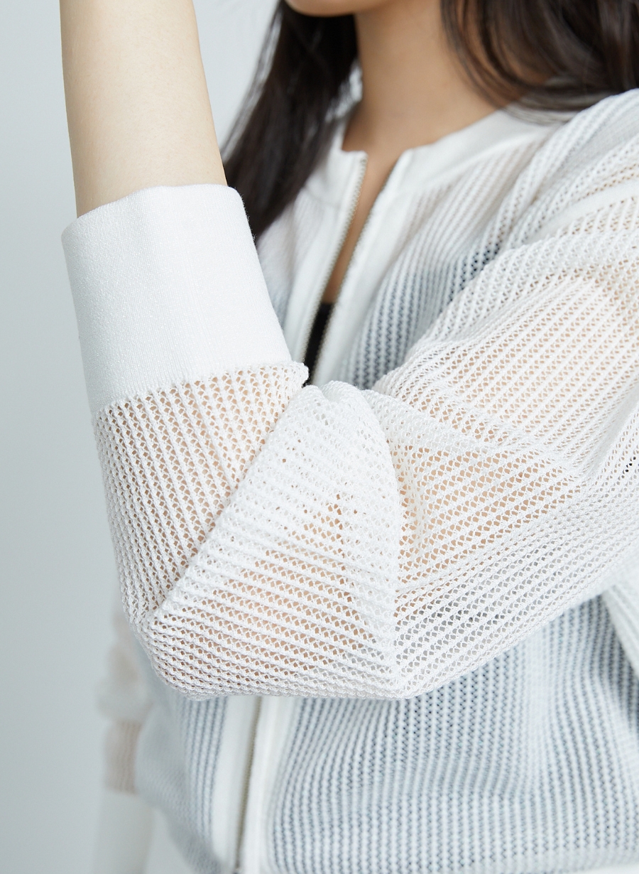 極美品♪ルーニィ◆近年モデル　ストレッチナイロンブルゾン　ボリュームスリーブ ボリュームスリーブブルゾン / Ry/Ny ツイル / U742-Y02-200