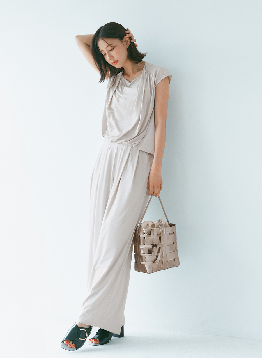 【美品】デザインベルトサンダル 36 グレージュ LOUNIE 美品】デザインベルトサンダル 36 グレージュ LOUNIE - メルカリ