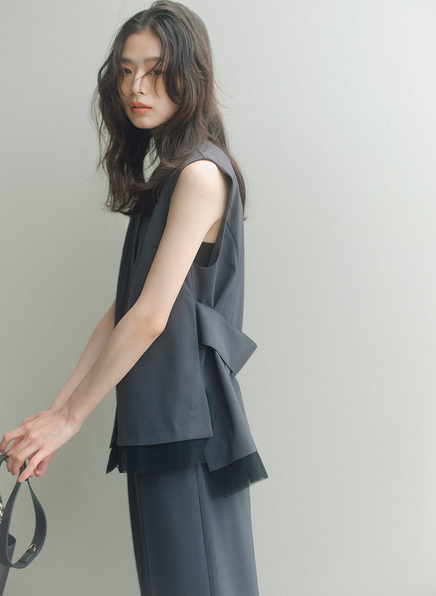 ラメ混ツイルデザインジレ/セットアップ可｜LOUNIE（ルーニィ）公式