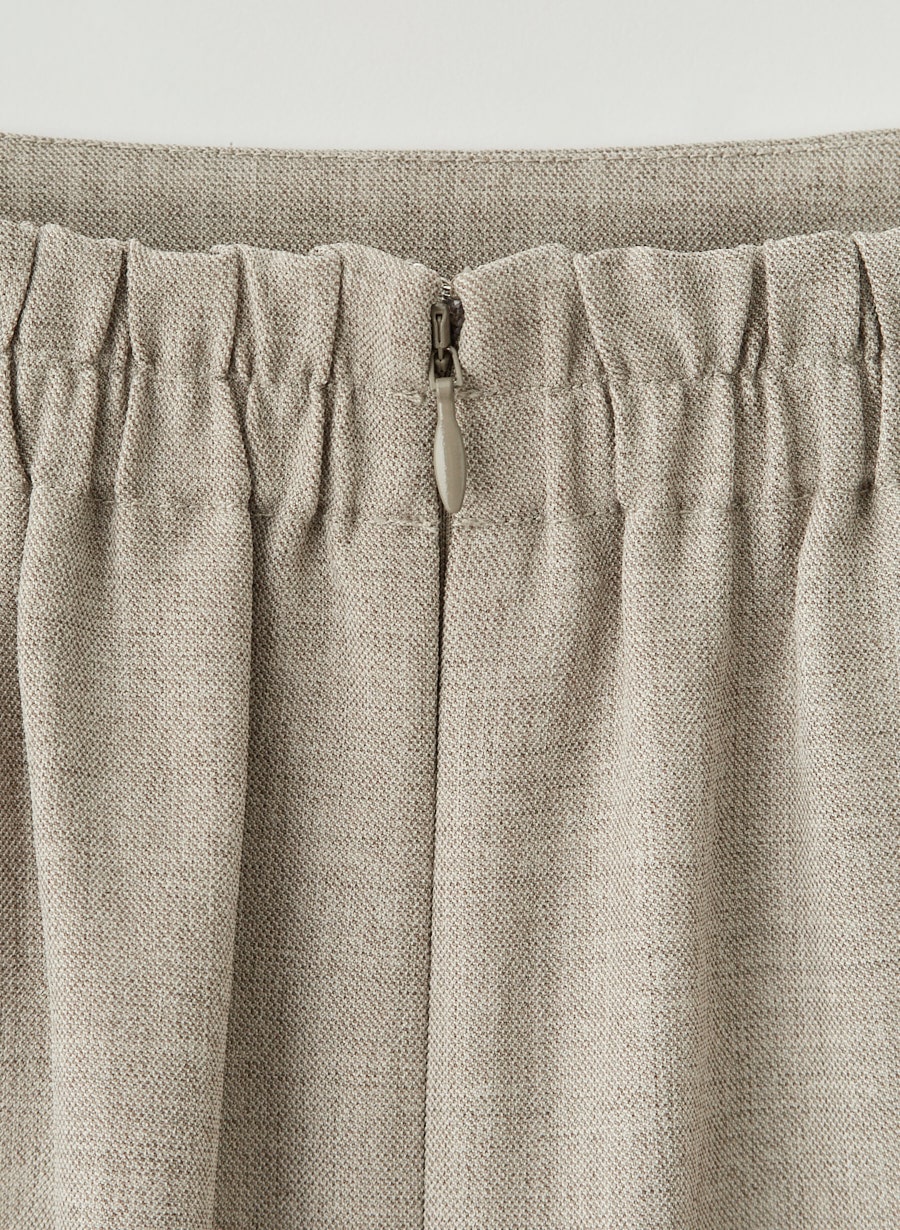 ルーニィLOUNIE 今季　新品タグ付き　ラインアクセントタイトスカート ラインアクセントタイトスカート/セットアップ可｜LOUNIE