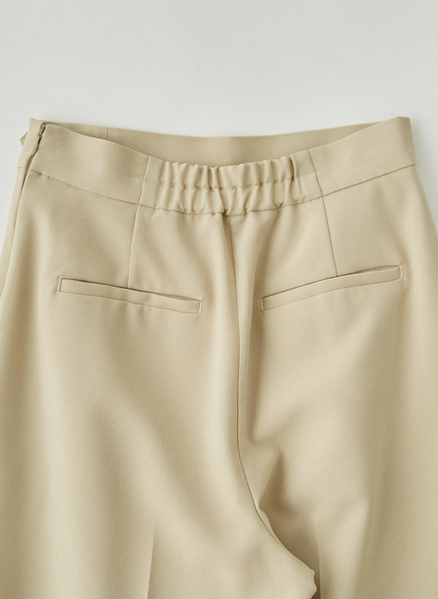 ルーニィ新品⭐️洗える❗️ノンアイロンワイドクロップドパンツウール調ゴムパンツ ワイドクロップドパンツ｜LOUNIE（ルーニィ）公式サイト／公式