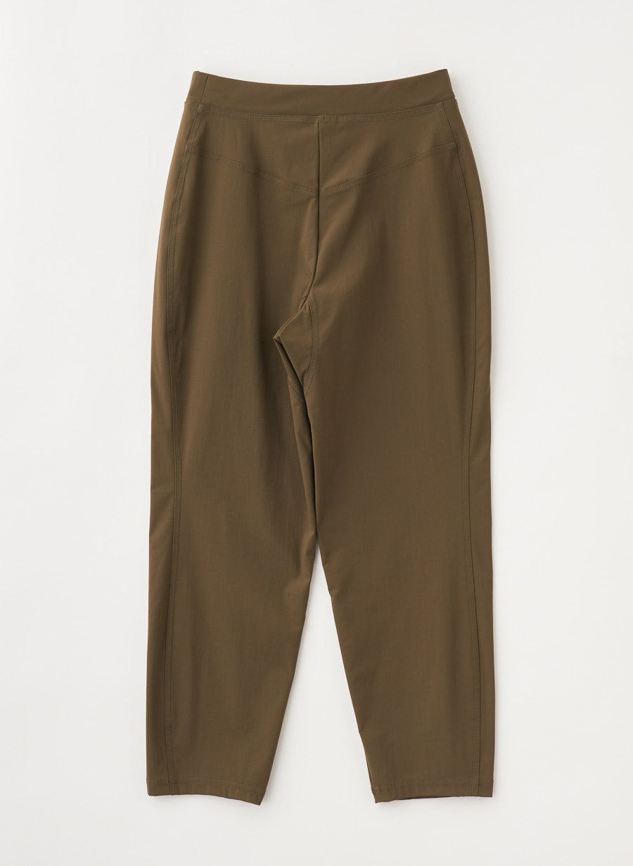 極美品♪ルーニィ◆近年モデル　ストレッチナイロンブルゾン　ボリュームスリーブ 公式 ストアFashion - LOUNIE ルーニィ ストレッチナイロン