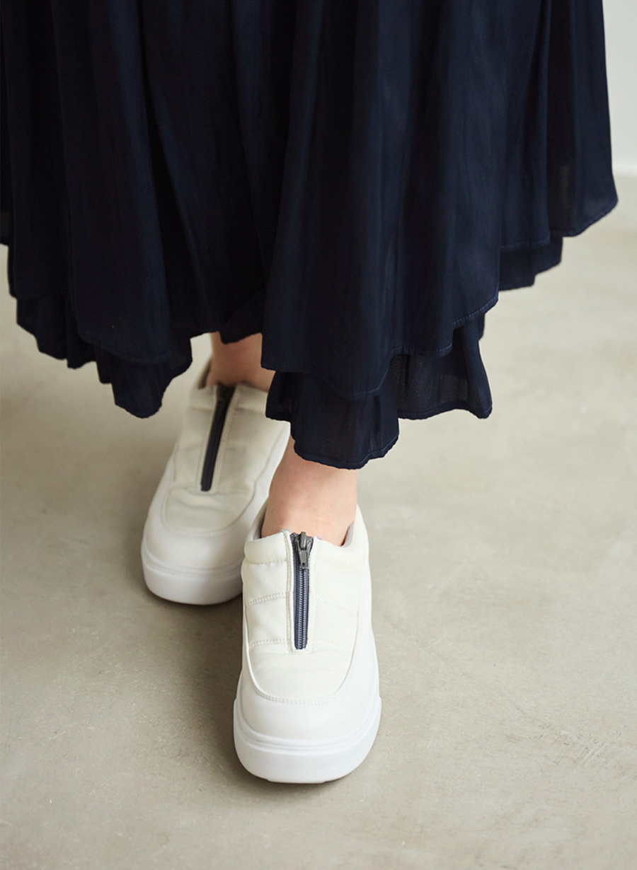 割繊ギャザーティアードスカート｜LOUNIE（ルーニィ）公式サイト