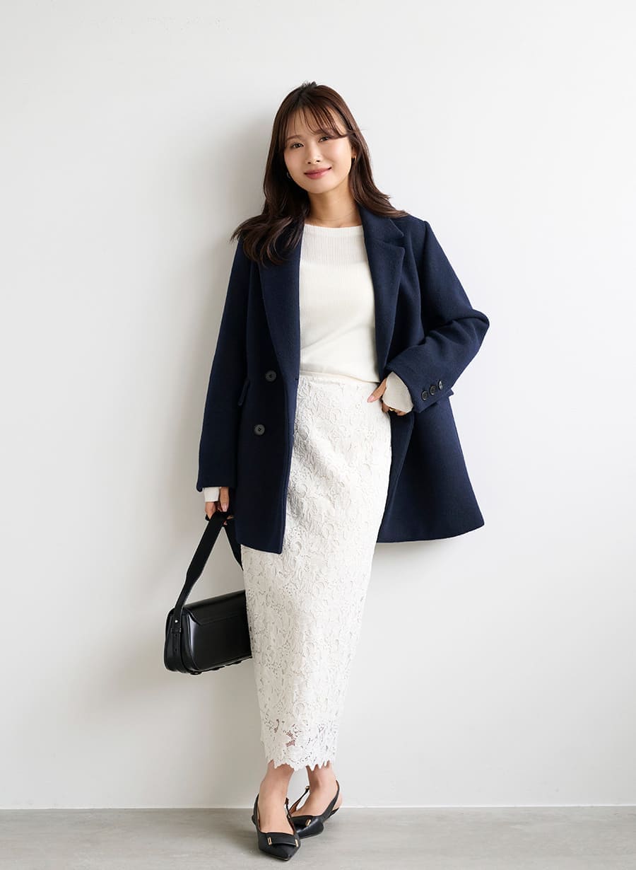 ルーニィLOUNIE 今季　新品タグ付き　ラインアクセントタイトスカート ルーニィLOUNIE 今季 新品タグ付き ラインアクセントタイトスカート