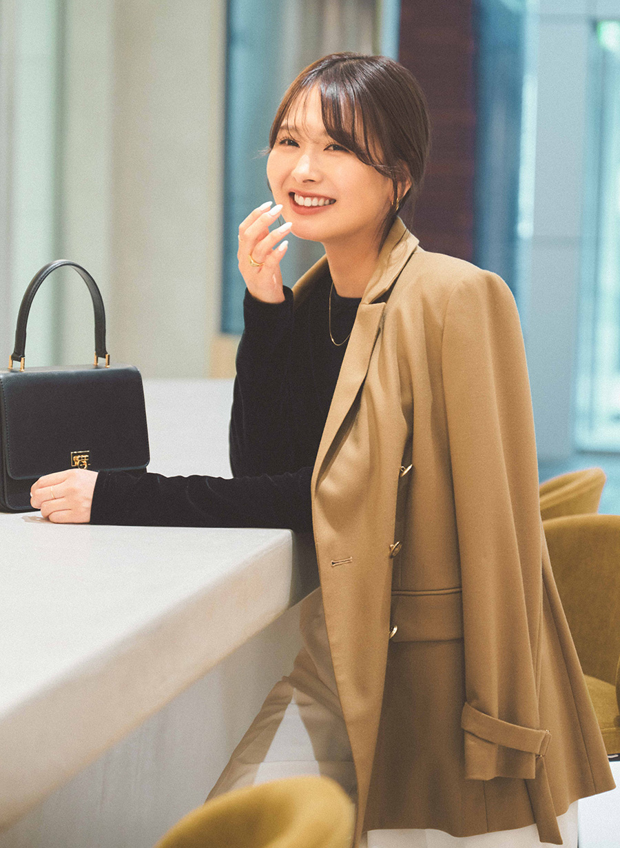 LOUNIE ルーニィ ダブルボタン ケープジャケット LOUNIE ルーニィ ダブルボタン ケープジャケット