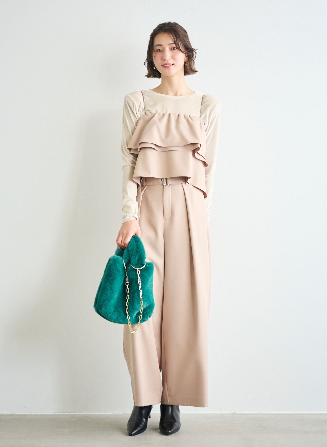 追加販売【吉田理紗さんコラボ】ベロアカットソープルオーバー｜LOUNIE