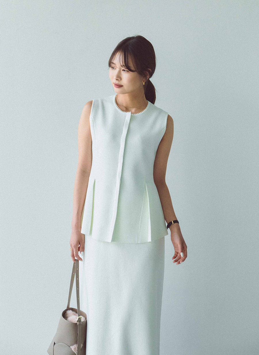 パールネックニットベスト｜LOUNIE（ルーニィ）公式サイト／公式