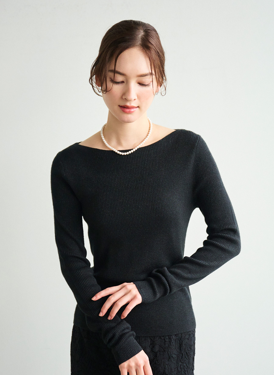 lounie Oggiコラボ　ボートネックシアーリブニット オフホワイト Oggiコラボ】ボートネックシアーリブニット｜LOUNIE（ルーニィ