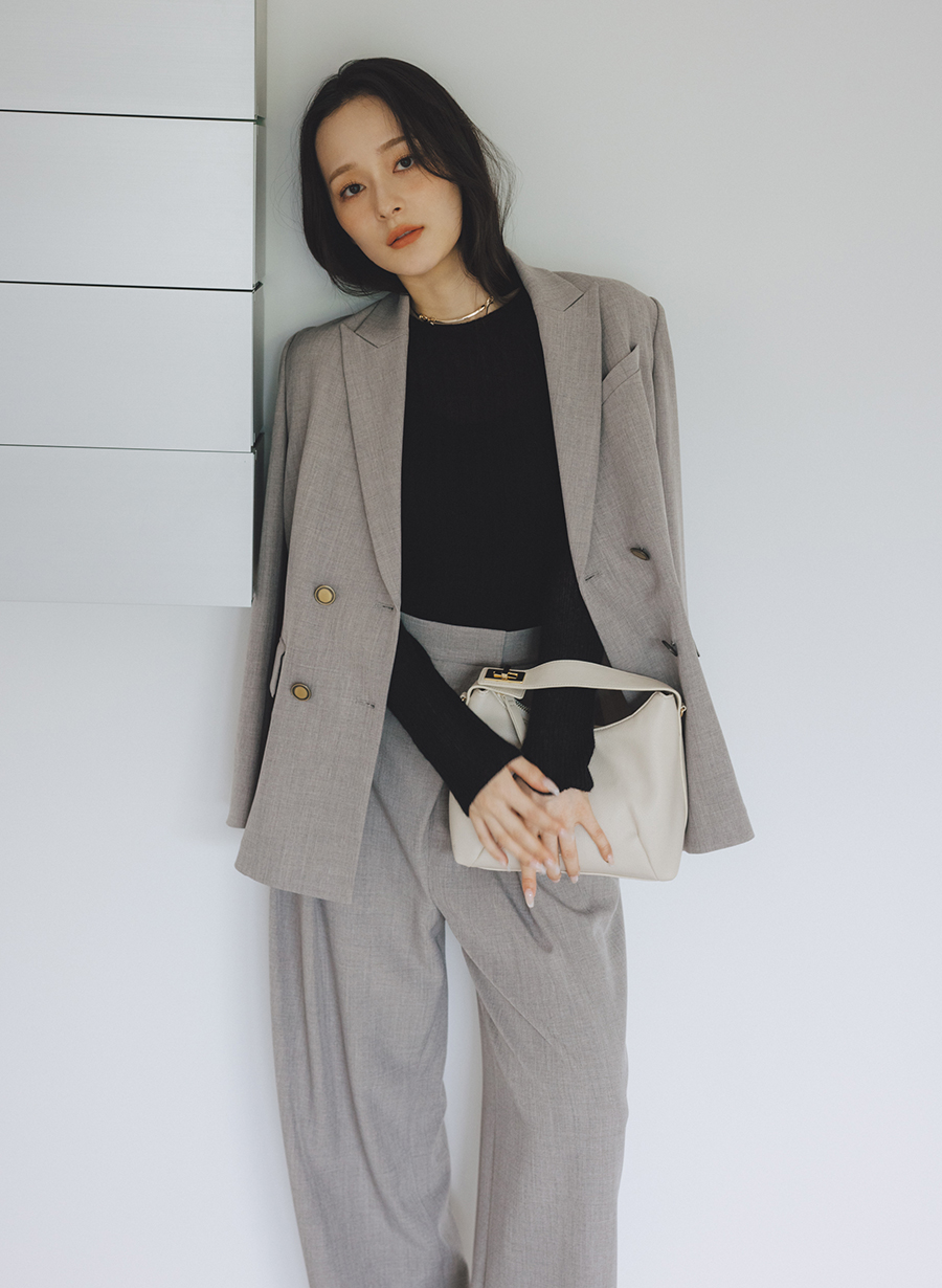 マーク＆ロナ G.O.D クラッシックカシミヤニット 定価69300円 白