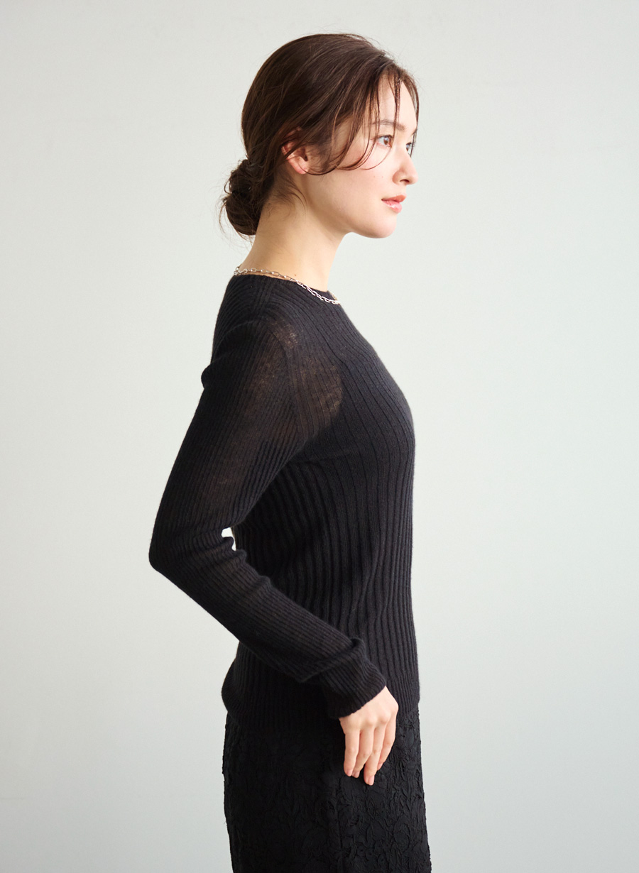 EC/一部店舗限定】カシミヤシルクホールガーメントリブニット｜LOUNIE