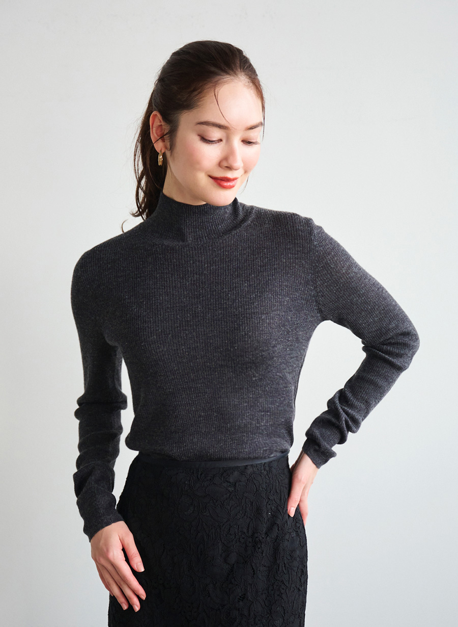 ★美品 LOUNIE ルーニィ 黒 長袖 ニット・セーター FREE SIZE 追加生産】和紙混ボートネックニットプルオーバー｜LOUNIE