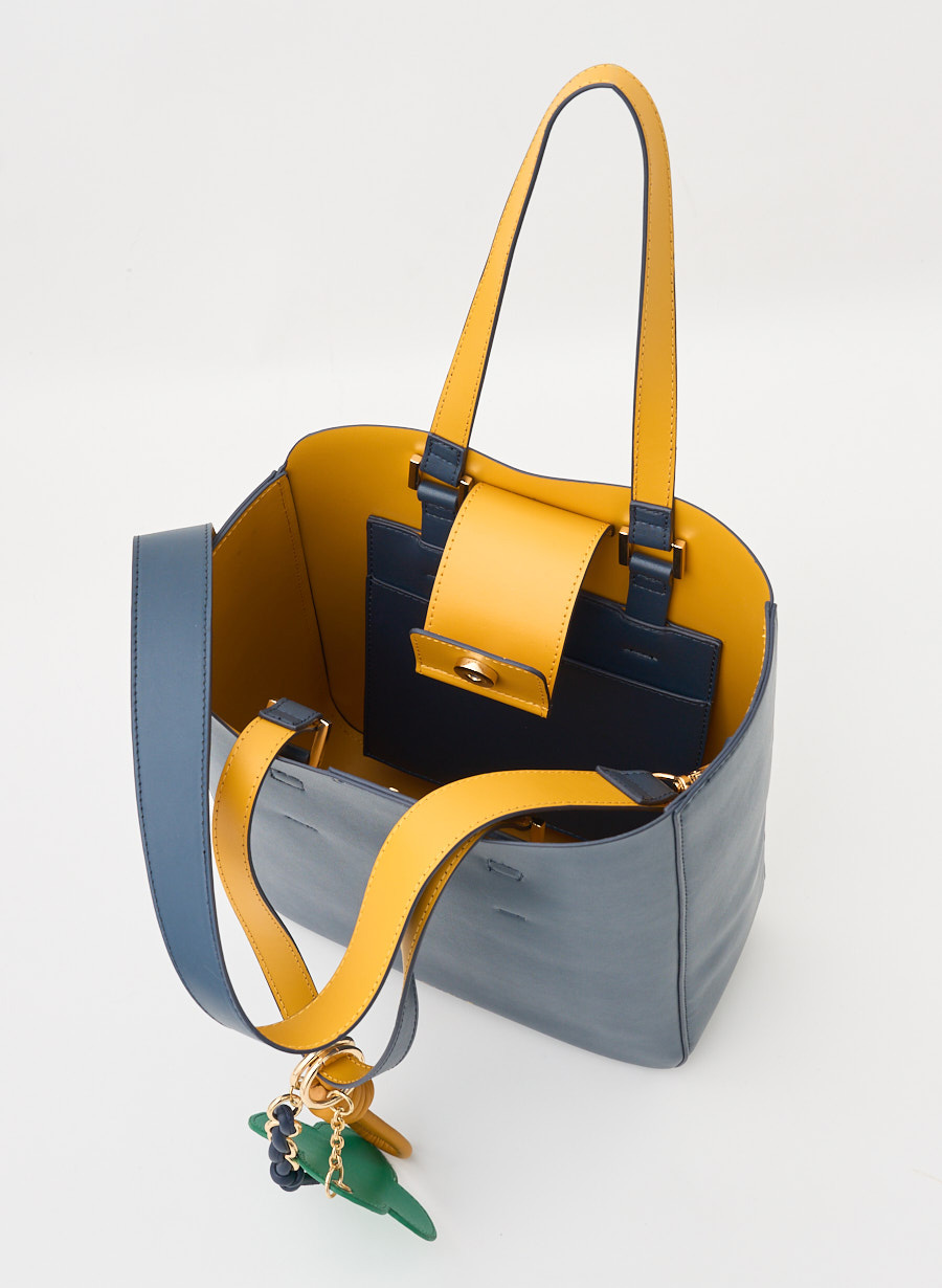 チャーム付きトートバッグ｜LOUNIE（ルーニィ）公式サイト／公式