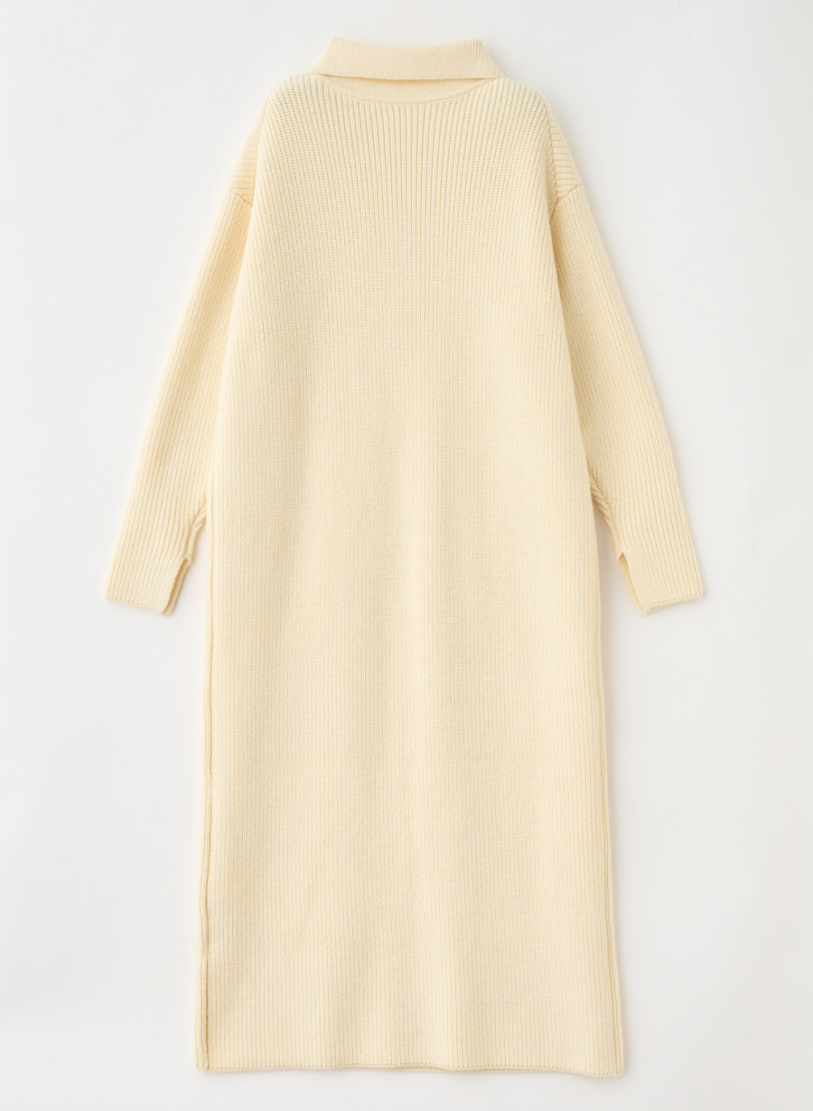 畦スキッパーニットワンピース｜LOUNIE（ルーニィ）公式サイト／公式