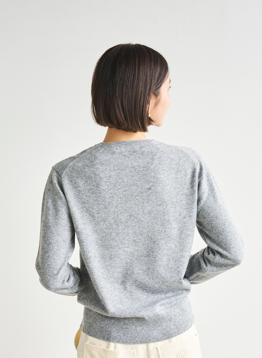 ロゴニットプルオーバー｜LOUNIE（ルーニィ）公式サイト／公式