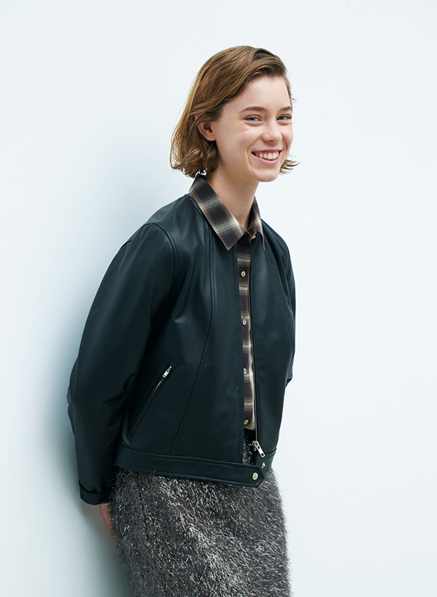 美品 LOEWE ラムレザー ミドル丈 シングル 3B レザージャケット LOEWE