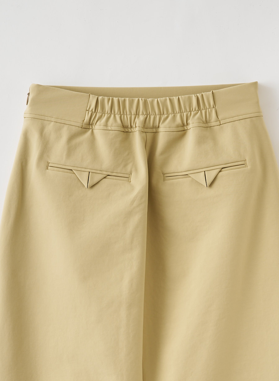 ダブルクロスストレッチタイトスカート｜LOUNIE（ルーニィ）公式サイト