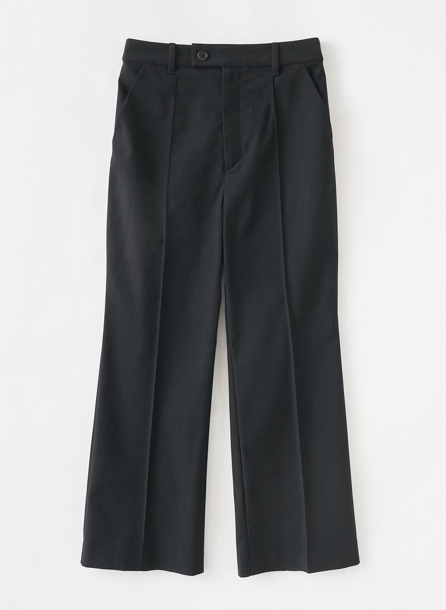 ＬＯＵＮＩE パンツ 新品 未使用 トロストレッチセンタープレスフレアパンツ｜LOUNIE（ルーニィ）公式