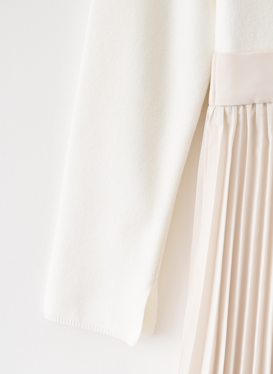 ニットドッキングワンピース｜LOUNIE（ルーニィ）公式サイト／公式