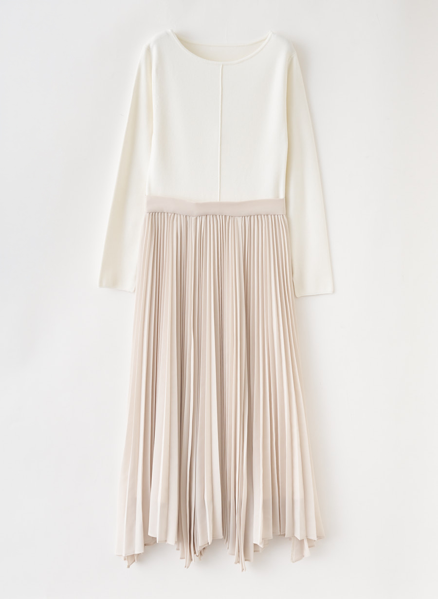 ニットドッキングワンピース｜LOUNIE（ルーニィ）公式サイト／公式