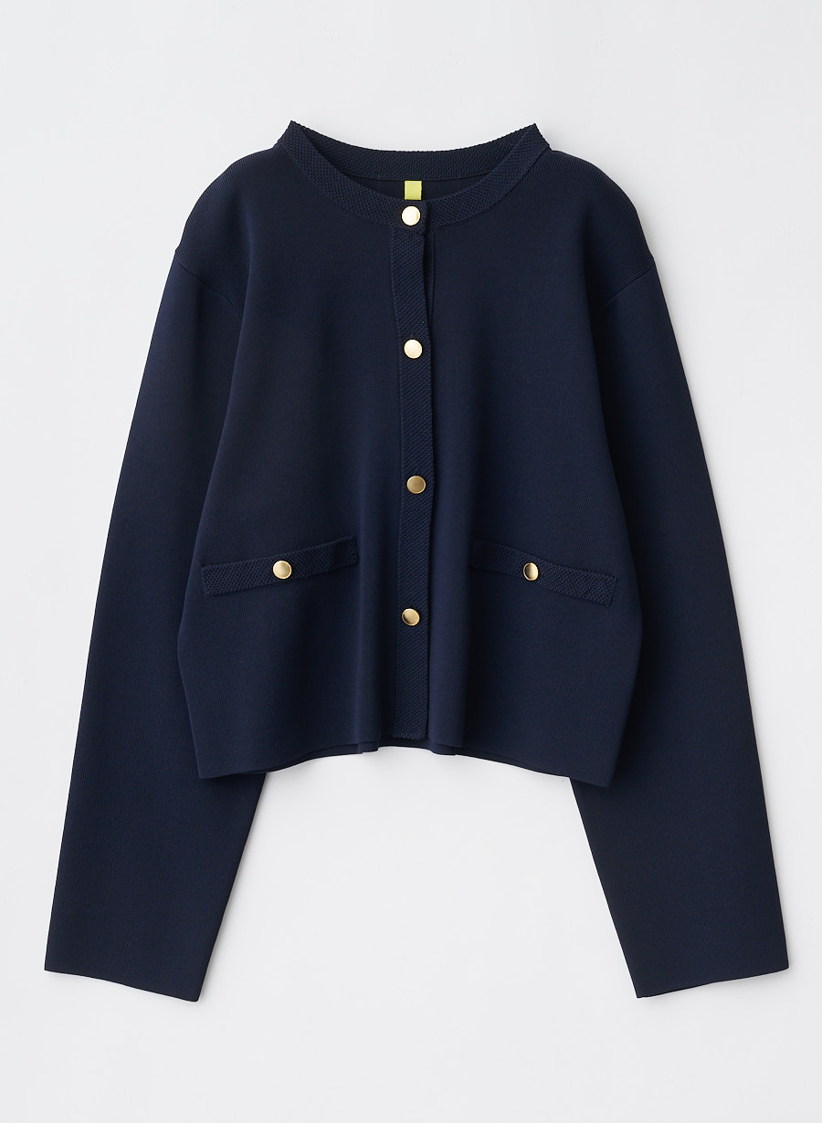 Reset&Readyシリーズ＞メタルボタンクルーネックニットカーディガン