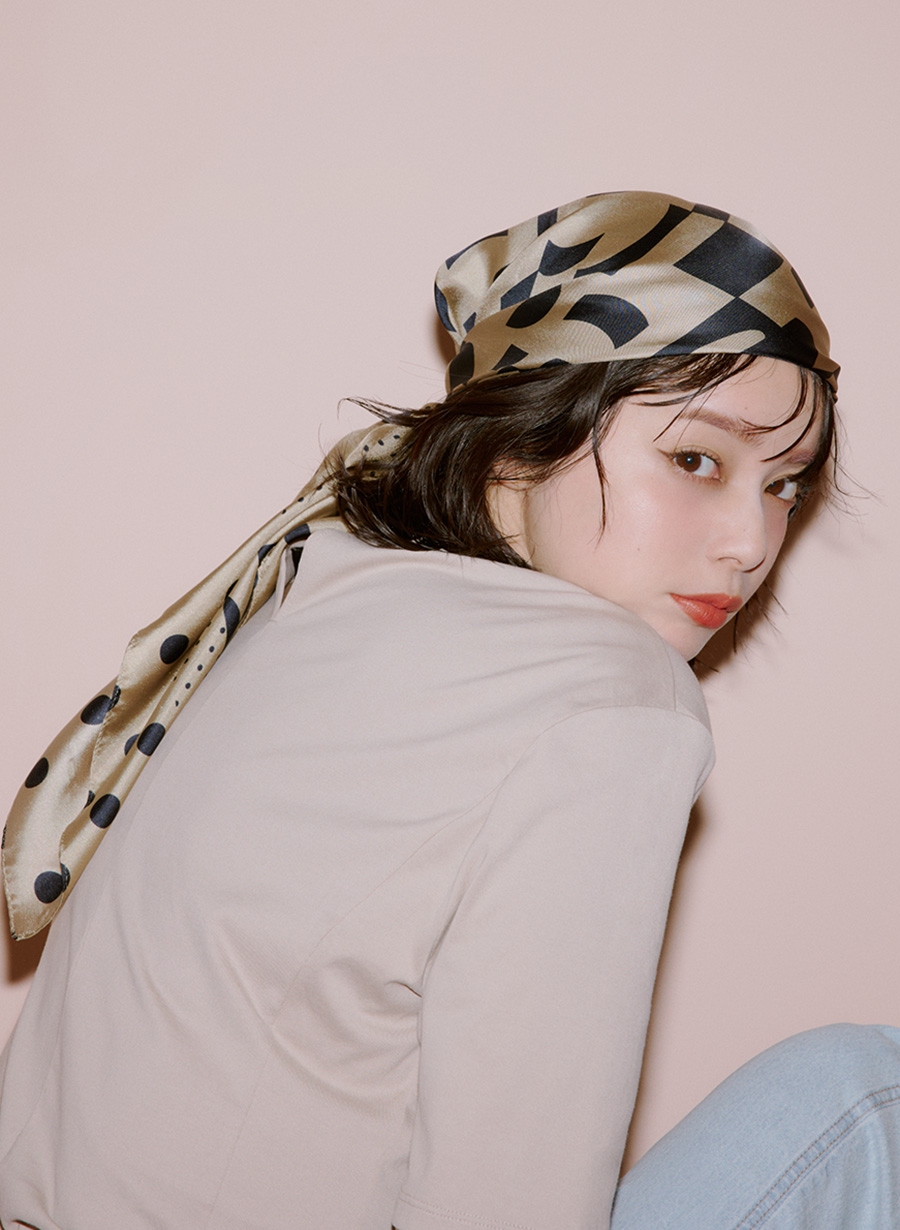 オフ/ベージュ追加予約中】佐藤佳菜子さんコラボ パワショルTシャツ